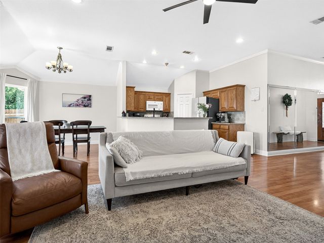 4820 Eagle Trace Drive, Fort Worth, TX 76244