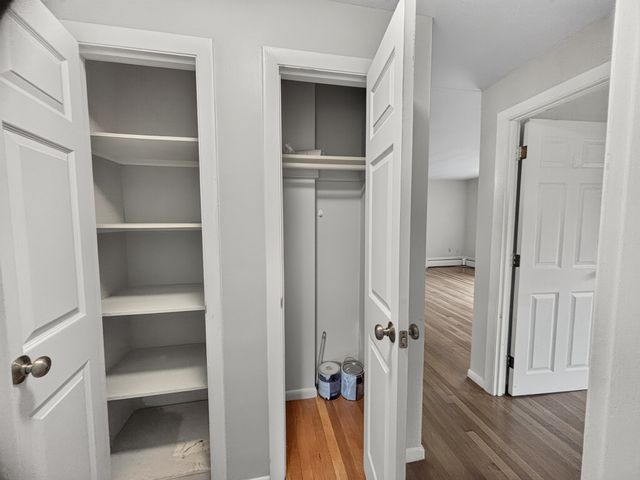 2 Albert Dr 10, Woburn, MA 01801