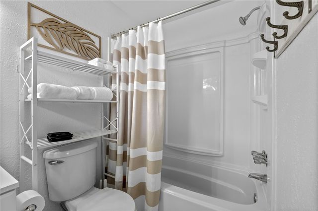 20D Hartwell Villas Street, Anderson, SC 29626