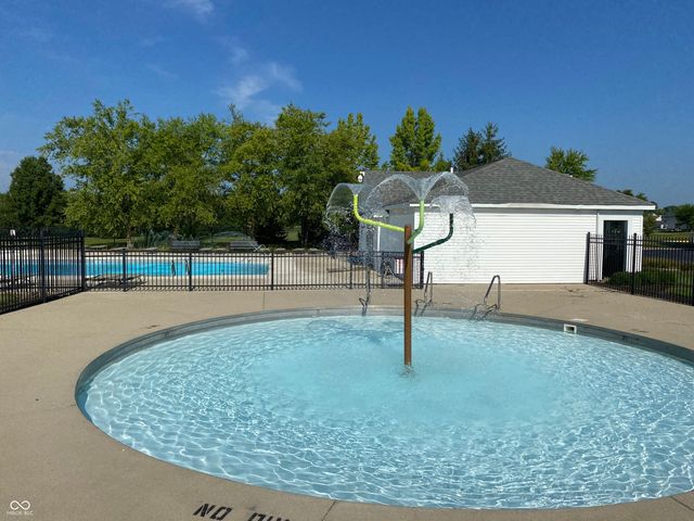 10762 Galant Fox Court, Indianapolis, IN 46234