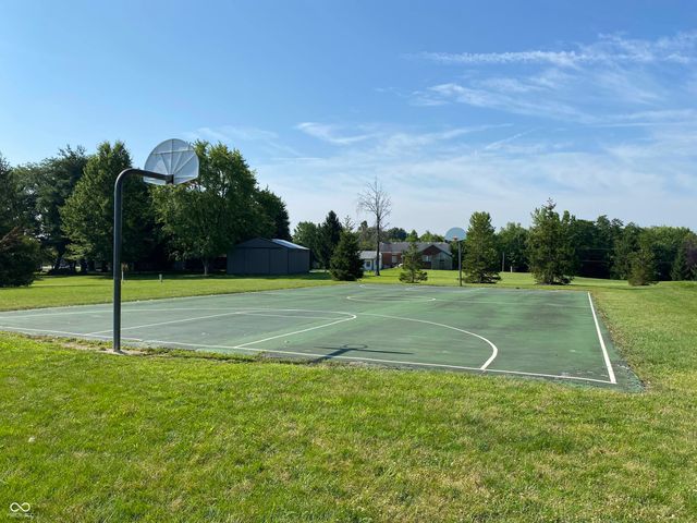 10762 Galant Fox Court, Indianapolis, IN 46234