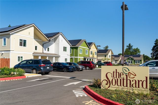 13813 32nd Lane S, Tukwila, WA 98168