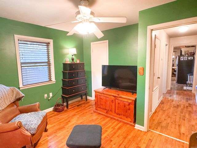 106 E Lincoln, Searcy, AR 72143