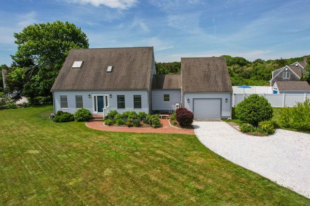 9 Fox Ridge Drive, Orleans, MA 02653