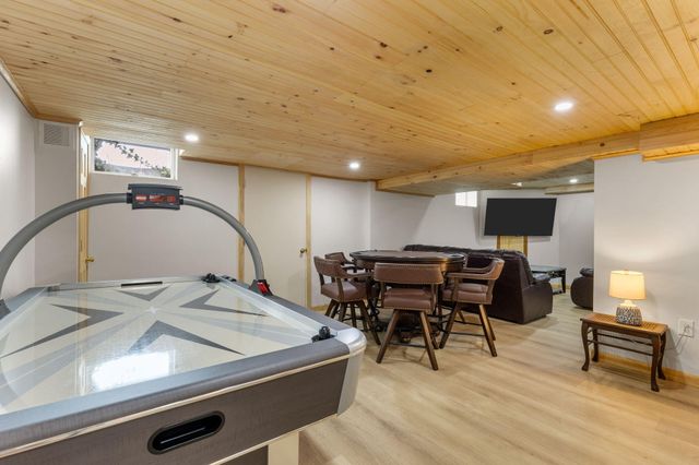 9 Fox Ridge Drive, Orleans, MA 02653