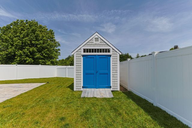 9 Fox Ridge Drive, Orleans, MA 02653