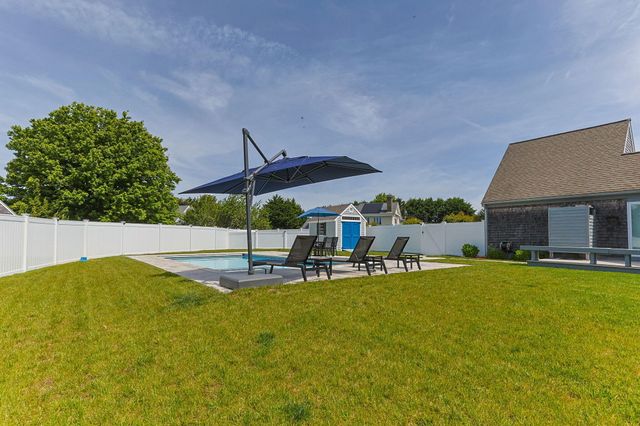 9 Fox Ridge Drive, Orleans, MA 02653