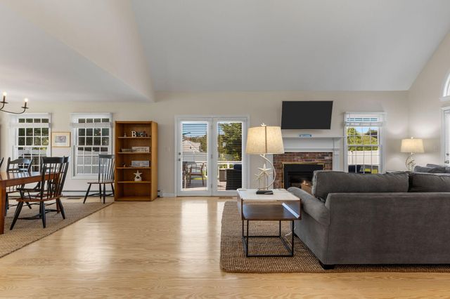 9 Fox Ridge Drive, Orleans, MA 02653
