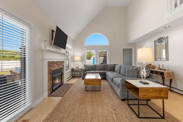 9 Fox Ridge Drive, Orleans, MA 02653