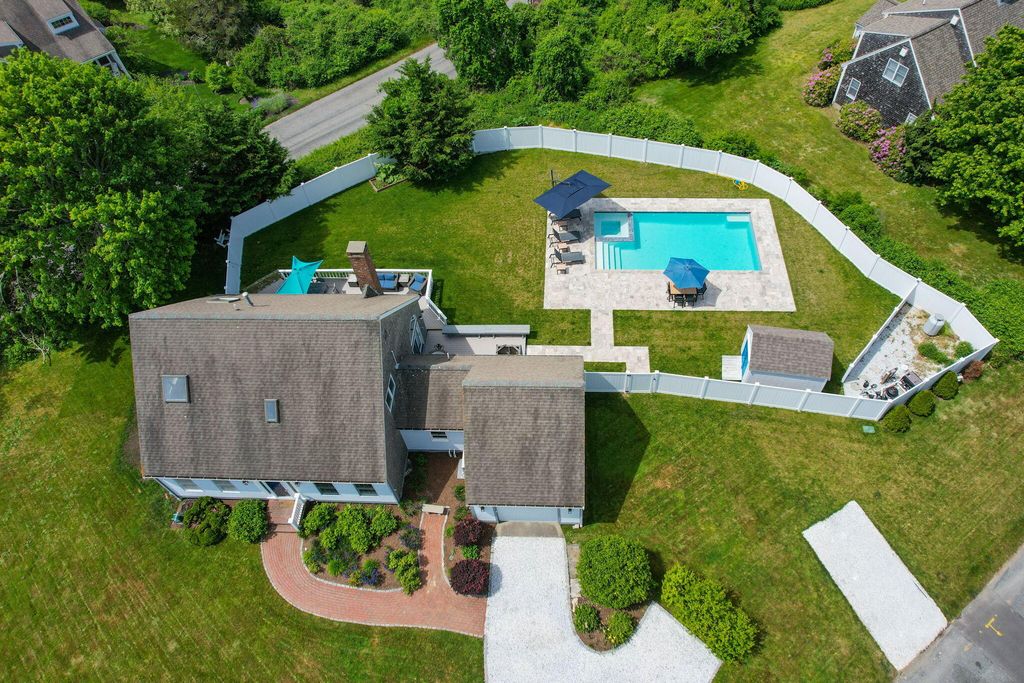 9 Fox Ridge Drive, Orleans, MA 02653