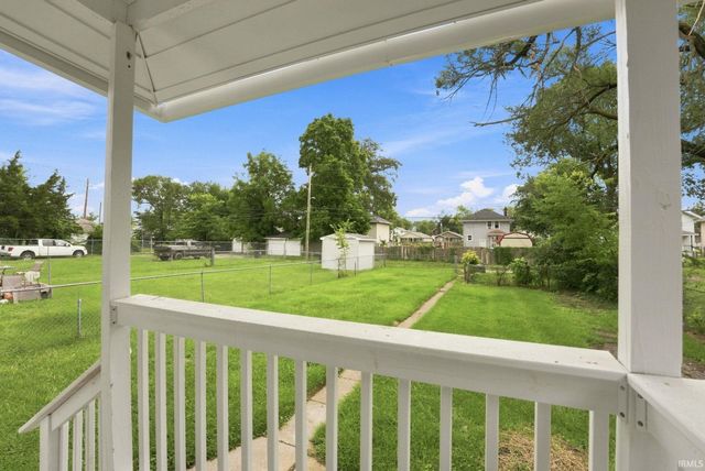 2921 Holton Avenue, Fort Wayne, IN 46806