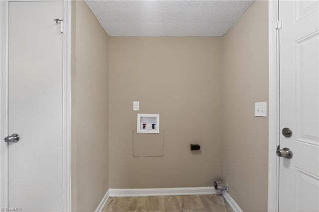 1907 Boulding Avenue, High Point, NC 27265