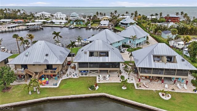 7731 Bocilla LN 10, Bokeelia, FL 33922