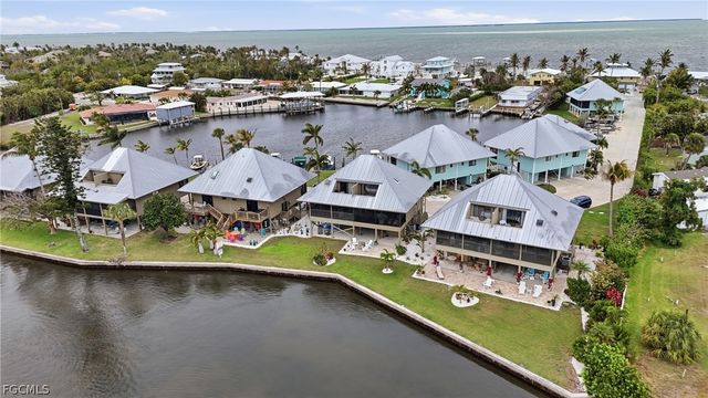 7731 Bocilla LN 10, Bokeelia, FL 33922