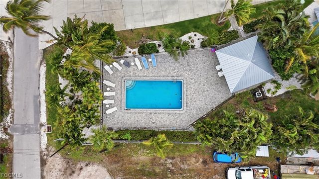 7731 Bocilla LN 10, Bokeelia, FL 33922