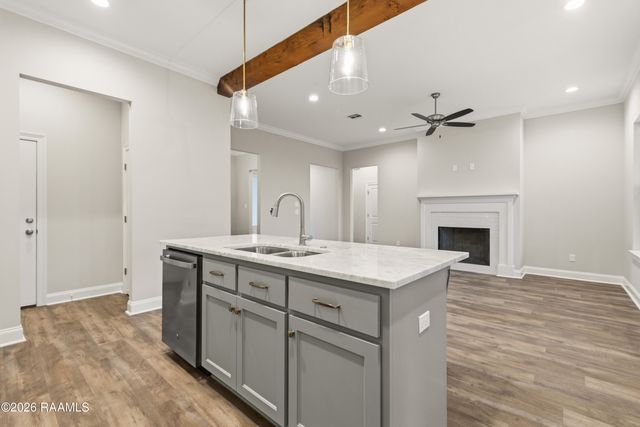 125 Crooked Pine Lane, Scott, LA 70583