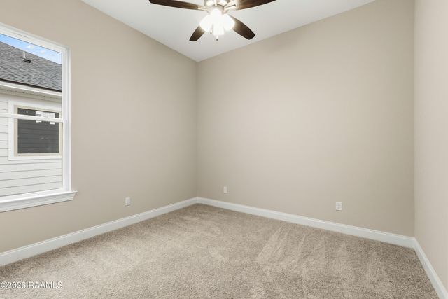 125 Crooked Pine Lane, Scott, LA 70583