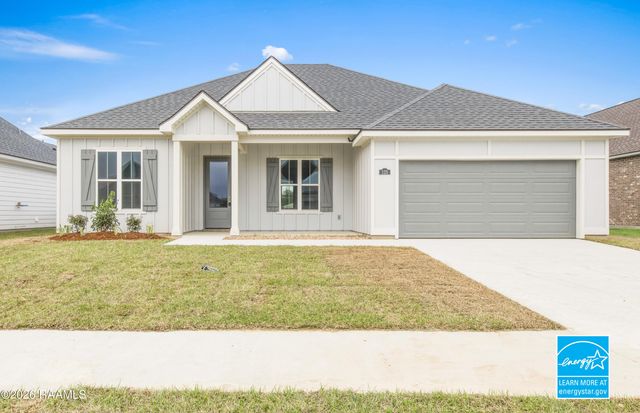 125 Crooked Pine Lane, Scott, LA 70583