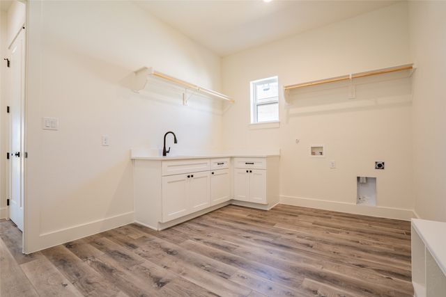 921 Bandon Dunes Drive, Fort Worth, TX 76028