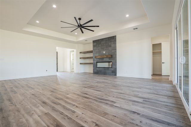 921 Bandon Dunes Drive, Fort Worth, TX 76028