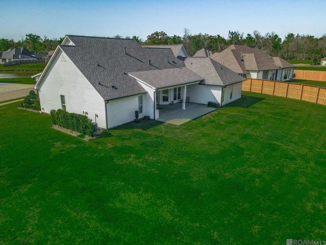 11370 River Reid Crossing, Geismar, LA 70734