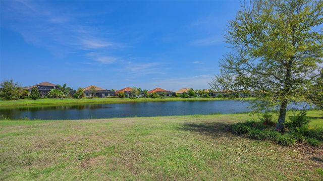 15719 SEATON PLACE, Lakewood Ranch, FL 34202