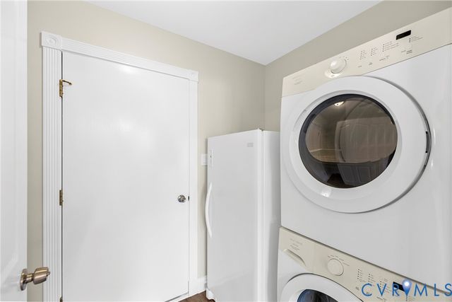 419 Stone Hearth Ct, Hopewell, VA 23860