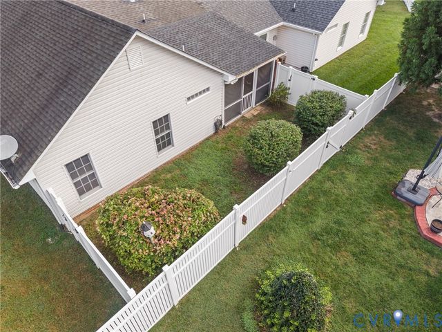 419 Stone Hearth Ct, Hopewell, VA 23860