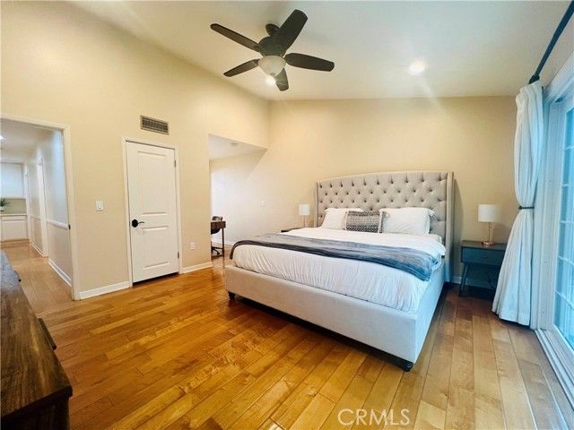 5309 Lockhurst Drive, Woodland Hills (los Angeles), CA 91367