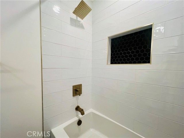 5309 Lockhurst Drive, Woodland Hills (los Angeles), CA 91367