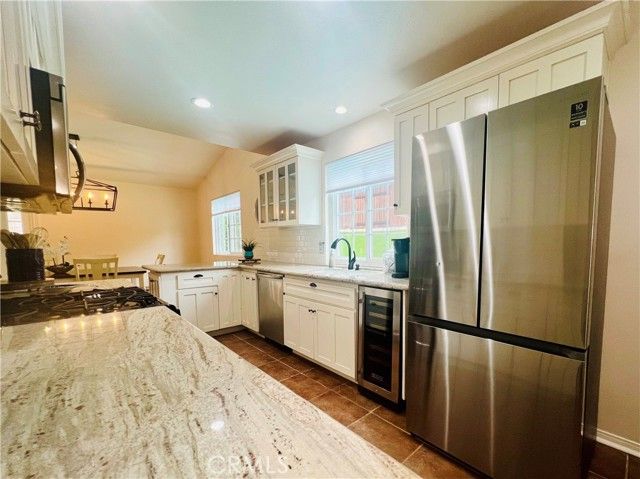 5309 Lockhurst Drive, Woodland Hills (los Angeles), CA 91367