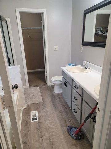 3185 Kings Glen Trail, Decatur, GA 30034