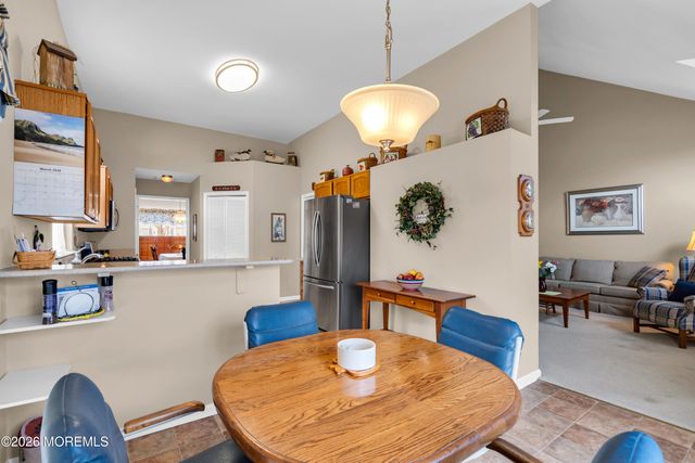 18 Peaksail Drive, Bayville, NJ 08721