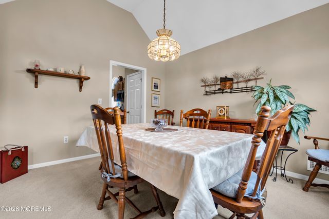 18 Peaksail Drive, Bayville, NJ 08721