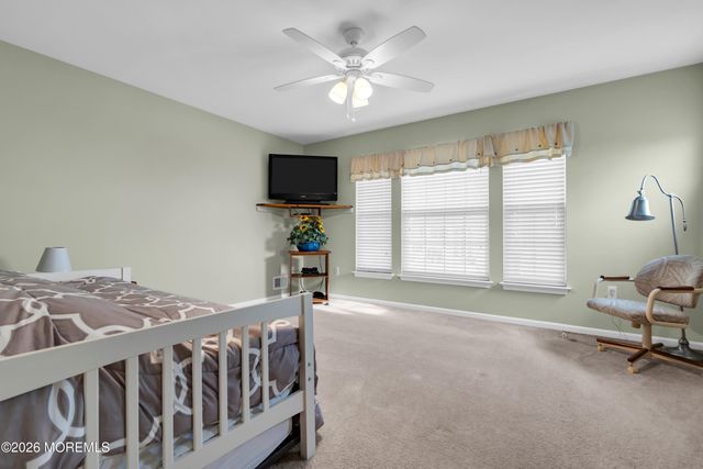 18 Peaksail Drive, Bayville, NJ 08721