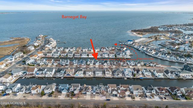 18 Peaksail Drive, Bayville, NJ 08721