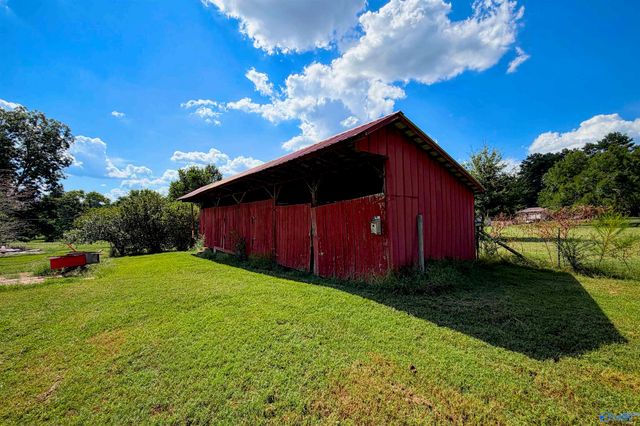 17169 County Road 460, Moulton, AL 35650