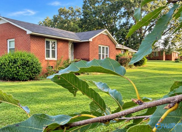 17169 County Road 460, Moulton, AL 35650