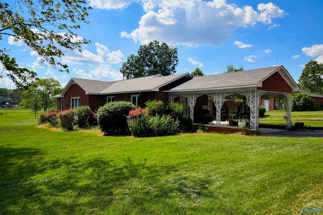 17169 County Road 460, Moulton, AL 35650