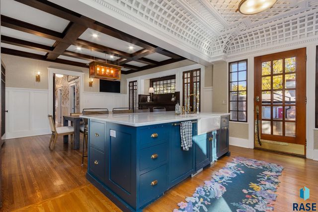 118 W 19th St Street, Sioux Falls, SD 57105