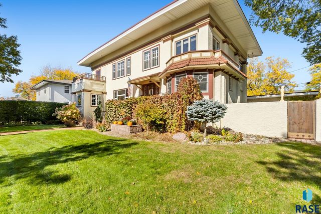 118 W 19th St Street, Sioux Falls, SD 57105