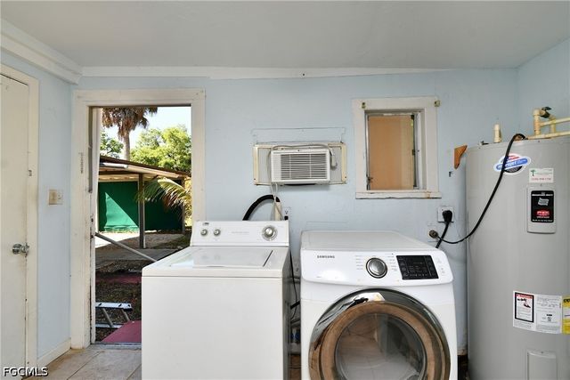 3381 Edgewood AVE, Fort Myers, FL 33916