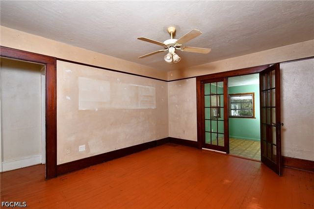 3381 Edgewood AVE, Fort Myers, FL 33916