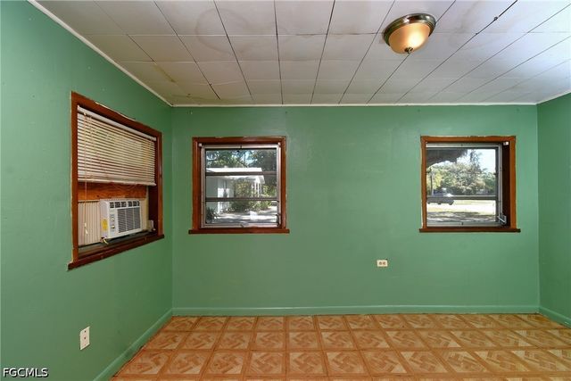 3381 Edgewood AVE, Fort Myers, FL 33916