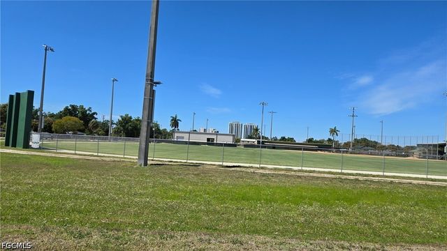 3381 Edgewood AVE, Fort Myers, FL 33916