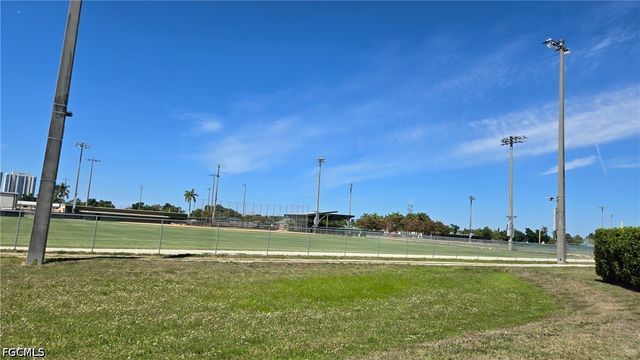 3381 Edgewood AVE, Fort Myers, FL 33916