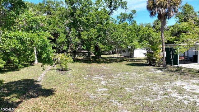 3381 Edgewood AVE, Fort Myers, FL 33916