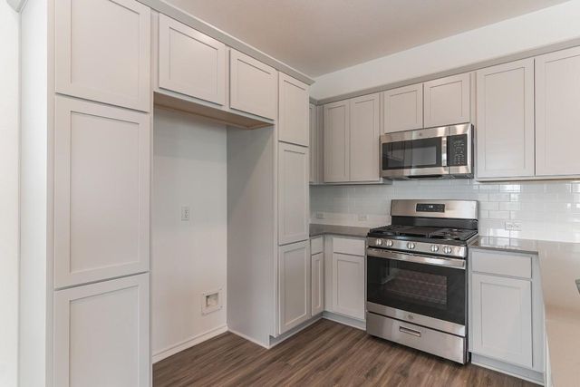 231 Rioja, Kyle, TX 78640