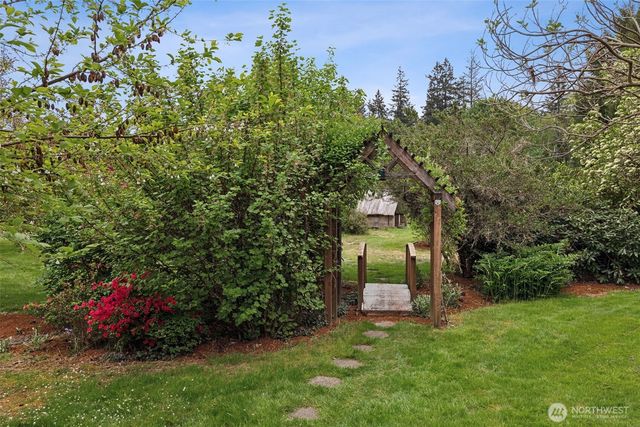 1529 22nd Avenue SE, Olympia, WA 98501