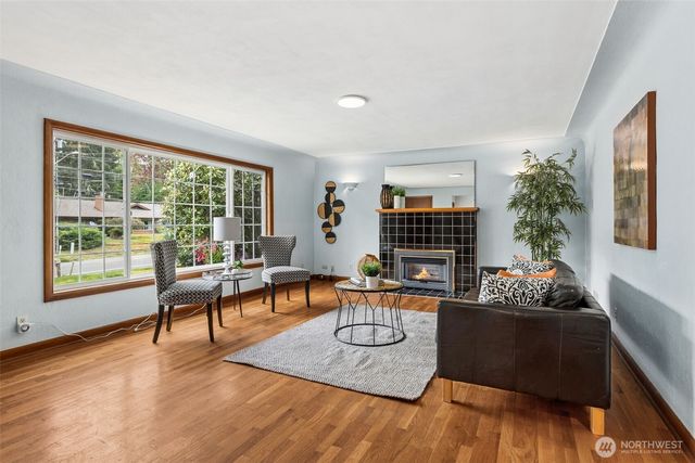 1529 22nd Avenue SE, Olympia, WA 98501